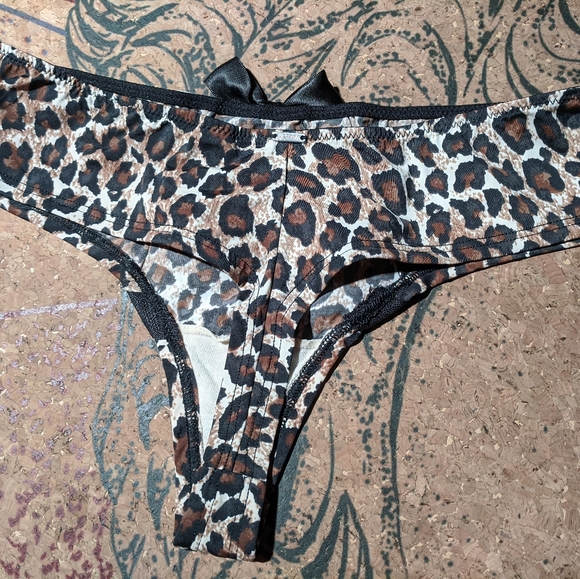 NWT La Senza leopard print tie up corset thong - Picture 2 of 3